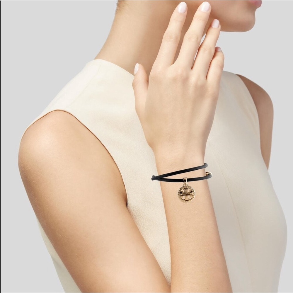 Tory Burch double T Kira pendant & black leather collar Or  bracelet - Picture 4 of 8